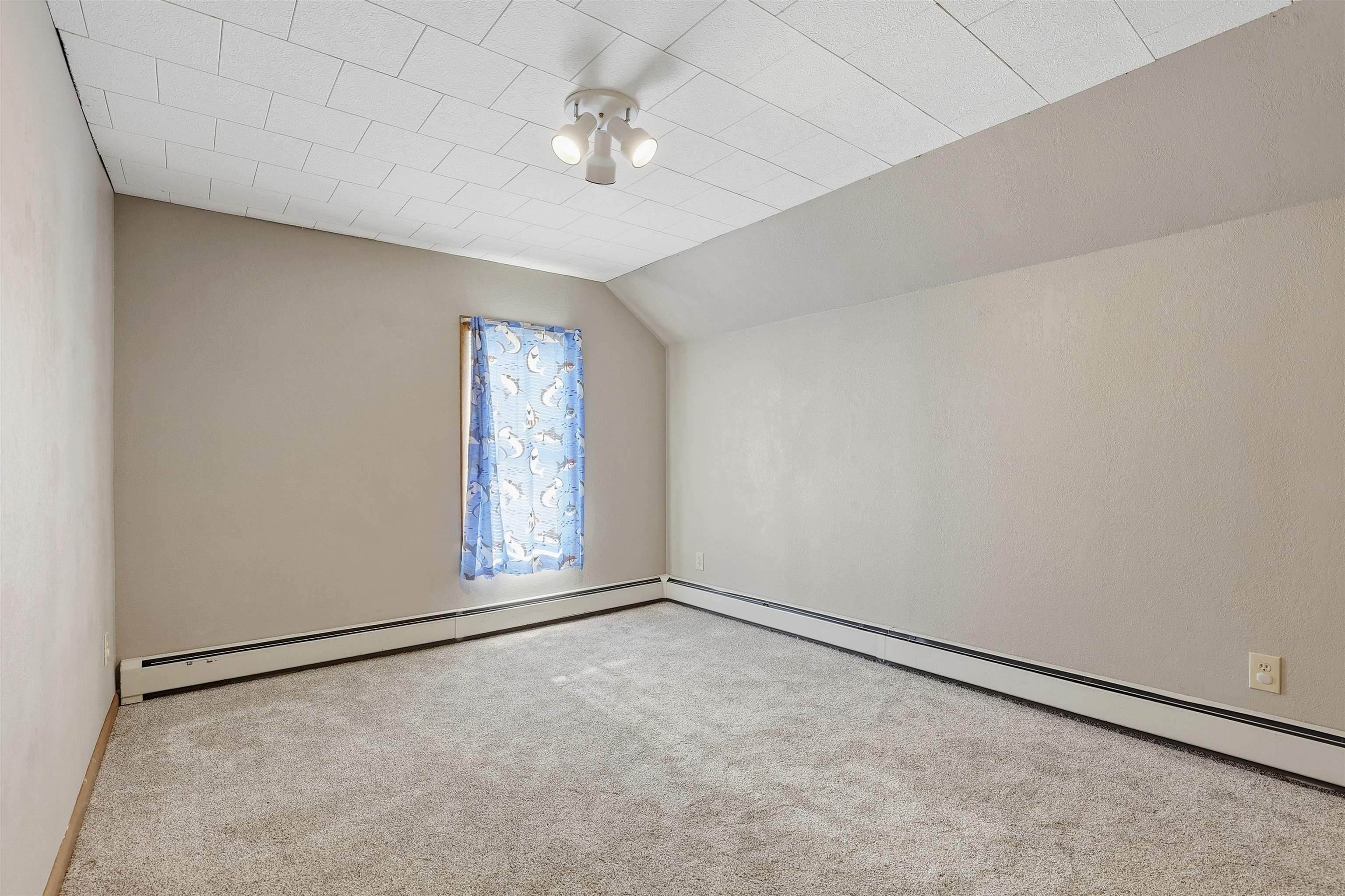 221 East Winnebago Street Appleton, WI 54911 - Photo 14 of 33