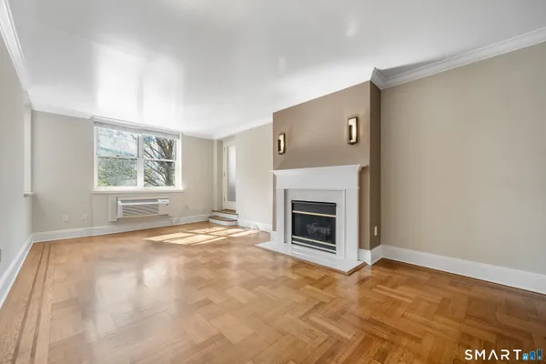 $1,150,000 | 25 West Elm Street, Unit 10, Greenwich, CT 06830