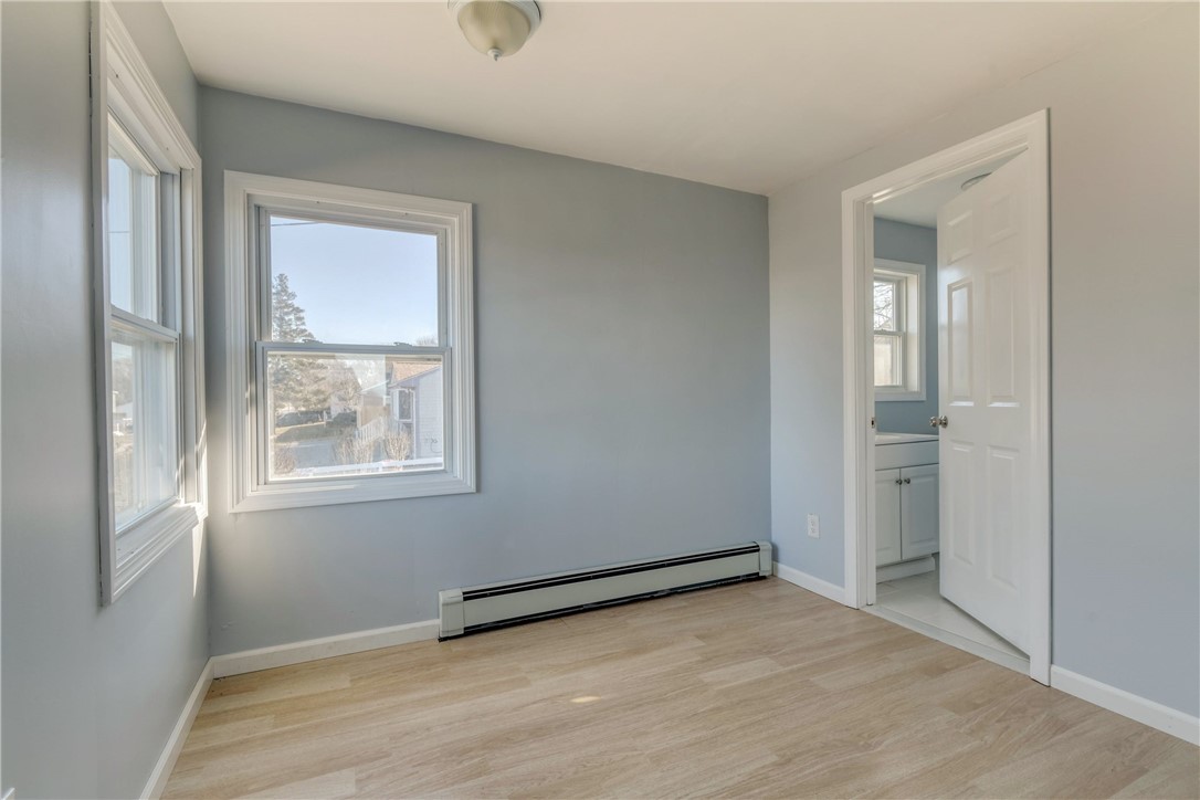 129 Kaufman Road Tiverton, RI 02878 - Photo 14 of 32