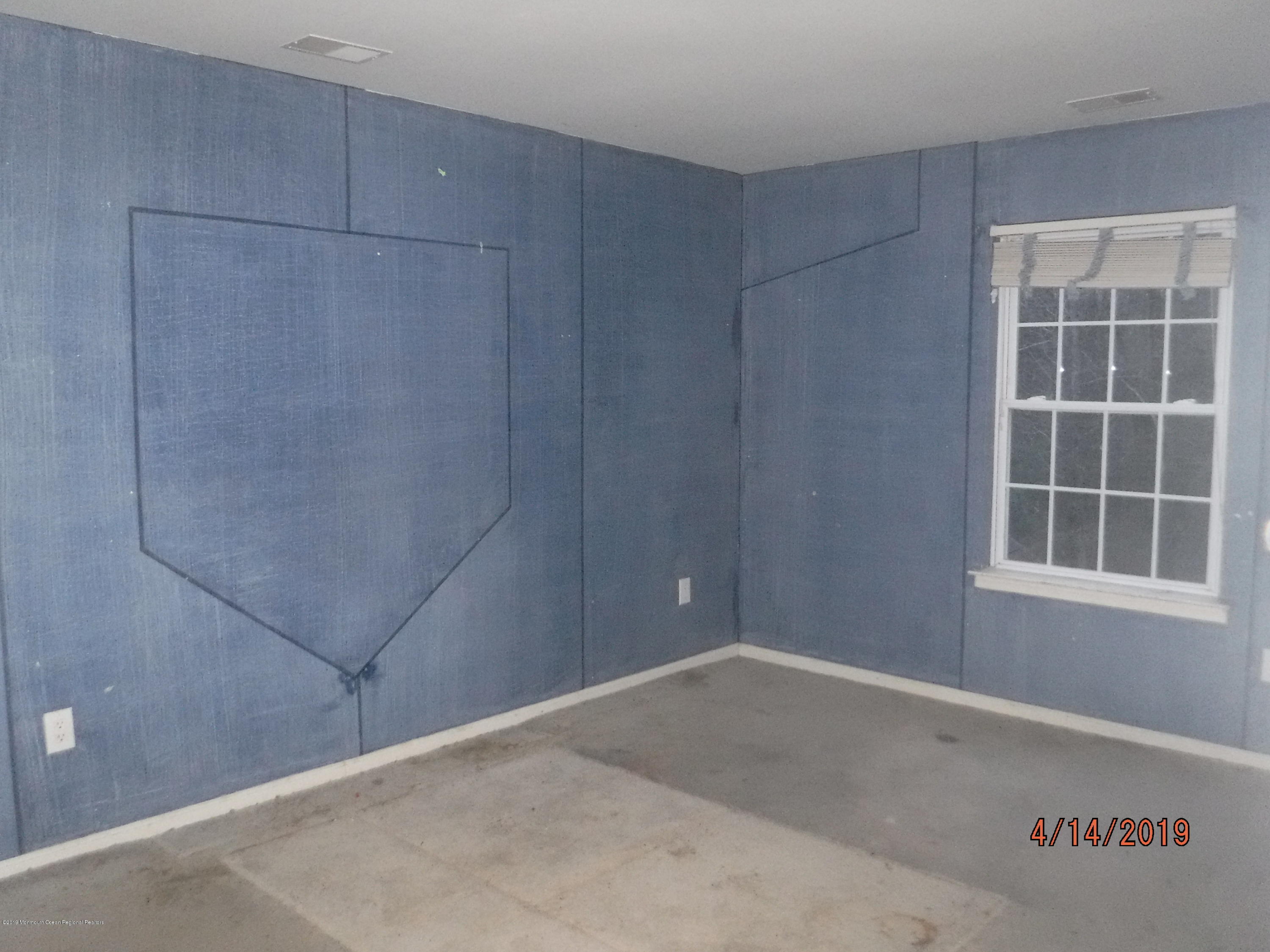 270 Butterfly Road Jackson, NJ 08527 - Photo 15 of 39 bedroom 2