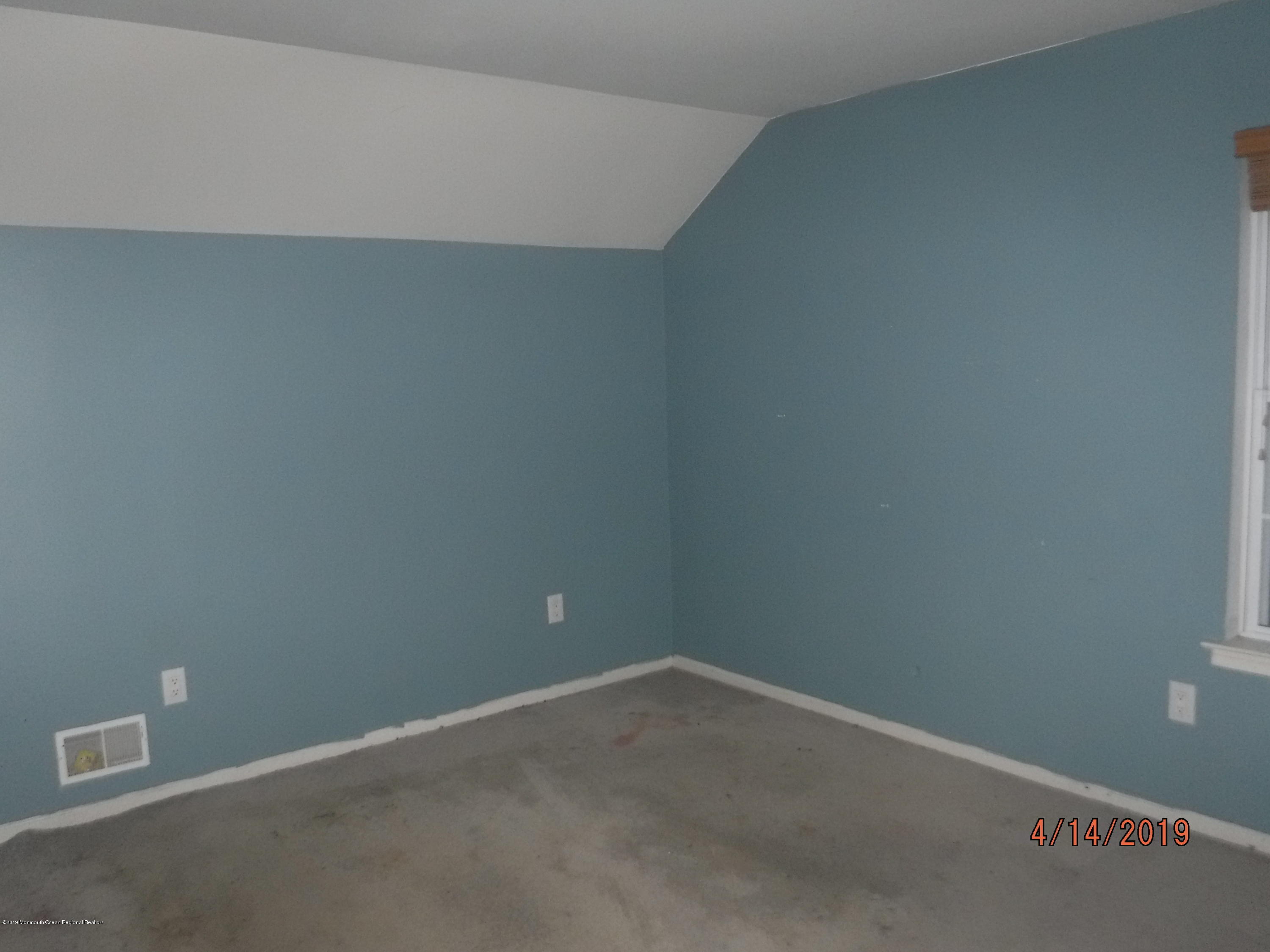 270 Butterfly Road Jackson, NJ 08527 - Photo 16 of 39 bedroom 3