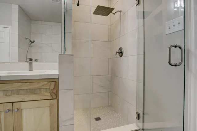 $2,995 | 1408 South Friendswood Drive, Unit 106, Friendswood, TX 77546