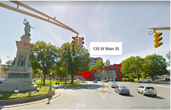 $1,050 | 135 West Main Street, Unit 4C, Waterbury, CT 06702