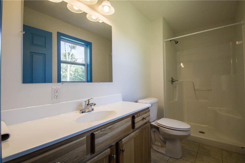 248 Country Club Road Oakland, ME 04963 - Photo 11 of 25 Master Bath