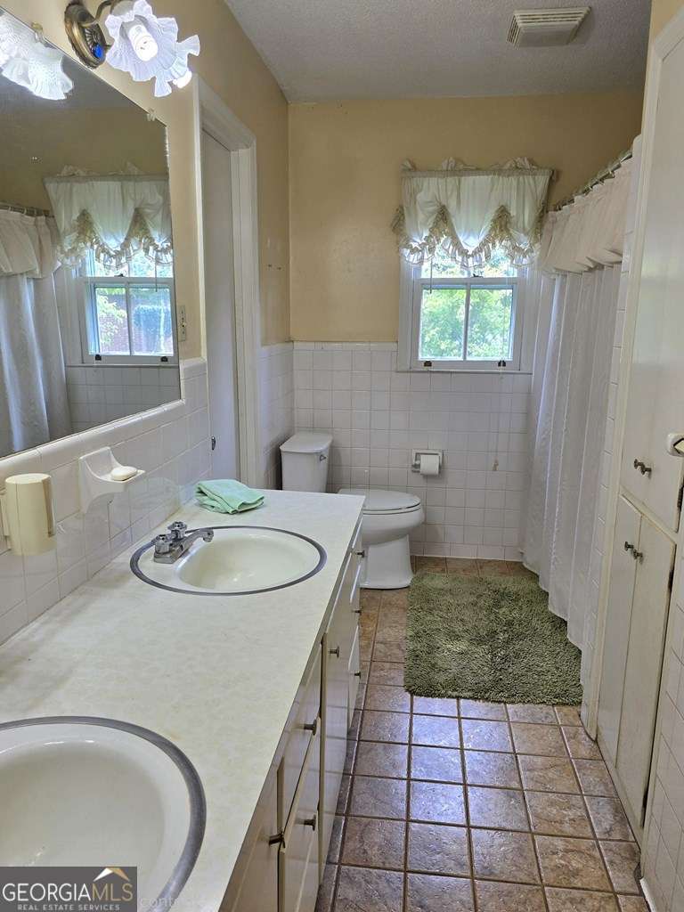 156 10 Mile Road Fitzgerald, GA 31750 - Photo 15 of 39