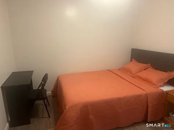 $2,000 | 24-26 Judson Avenue, East Hartford, CT 06118