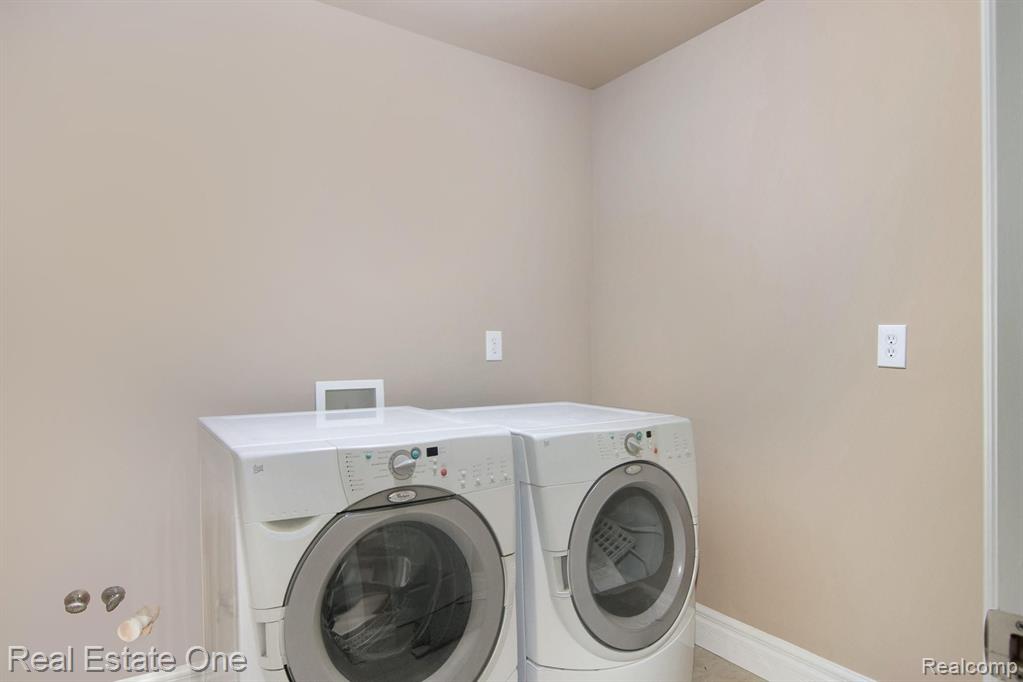 51900 Baker Road Chesterfield, MI 48047 - Photo 17 of 26