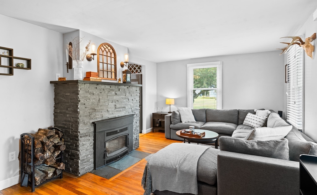 250 Plain Road Greenfield, MA 01301 - Photo 8 of 42 Gallery Image 8