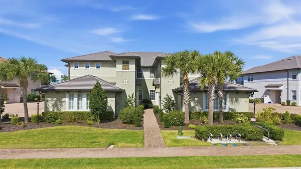 $729,000 | 7412 Divot Loop, Unit 7412, Bradenton, FL 34202
