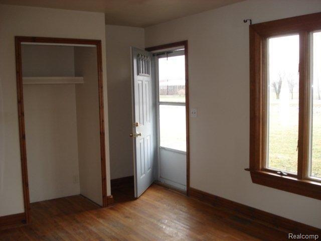 5740 Genesee Road Lapeer, MI 48446 - Photo 5 of 9 5.jpg