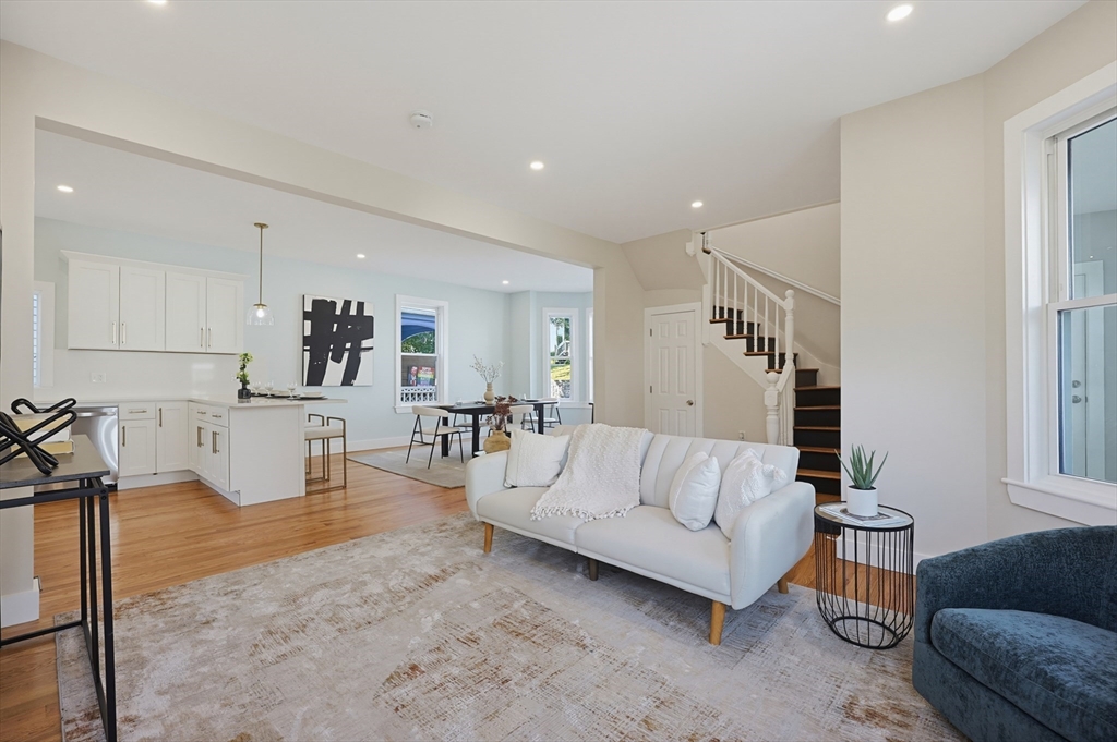 26 Pleasant Street Beverly, MA 01915 - Photo 5 of 26