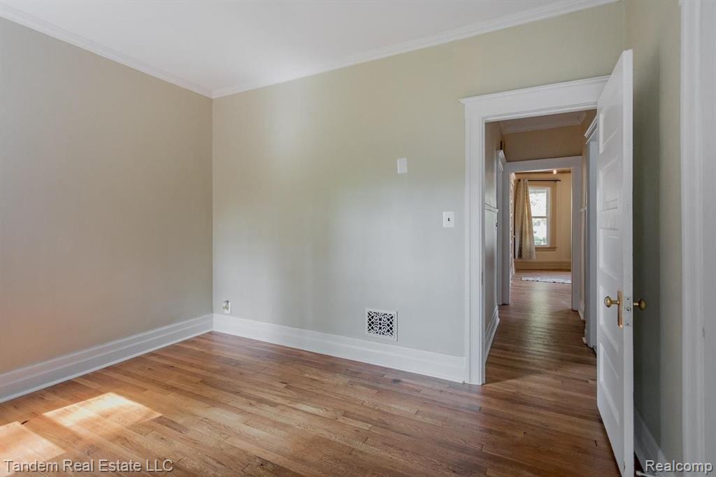 80 Hague Street Detroit, MI 48202 - Photo 26 of 40