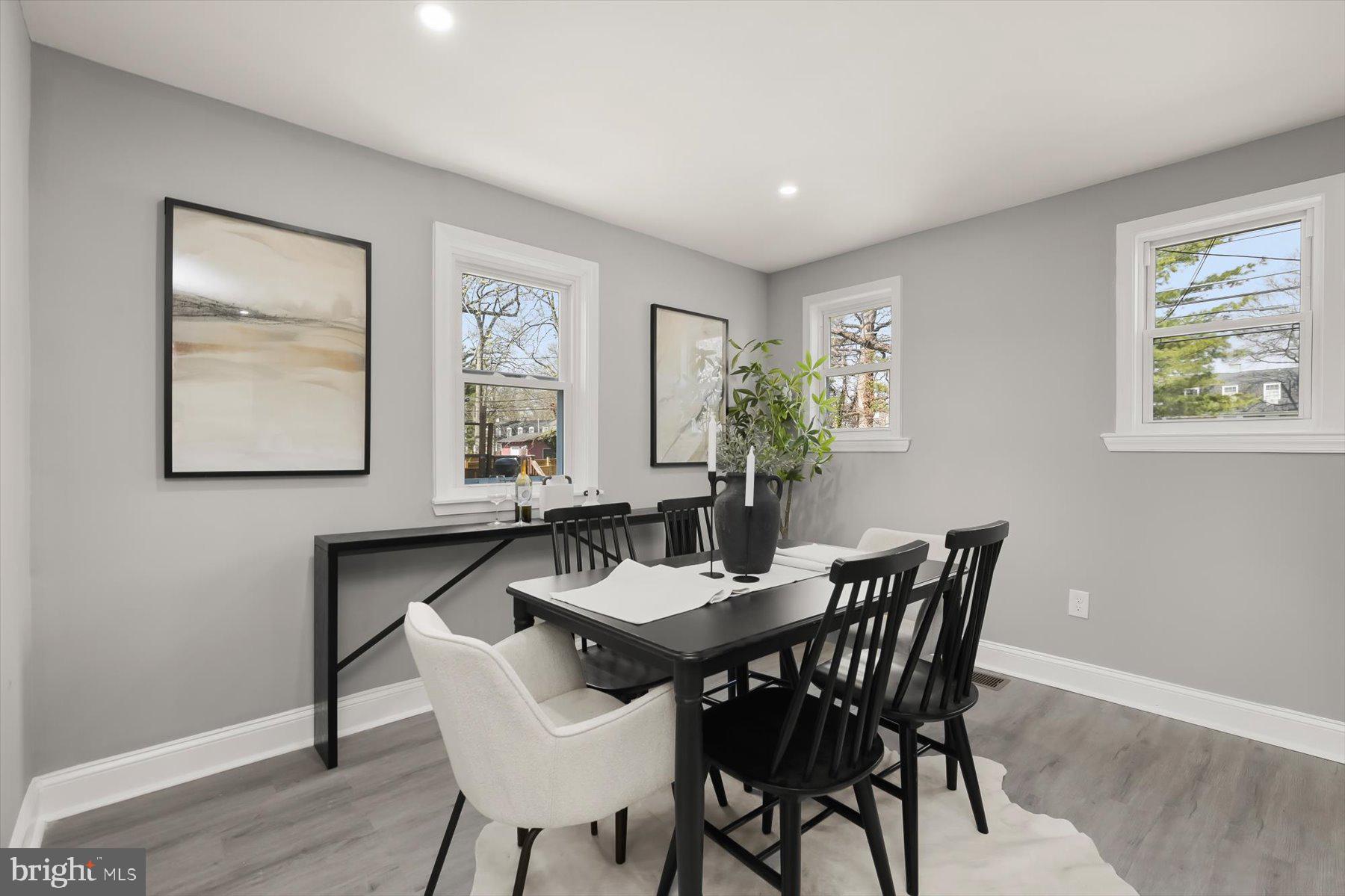 750 Charing Cross Road Baltimore, MD 21229 - Photo 7 of 29 Dining