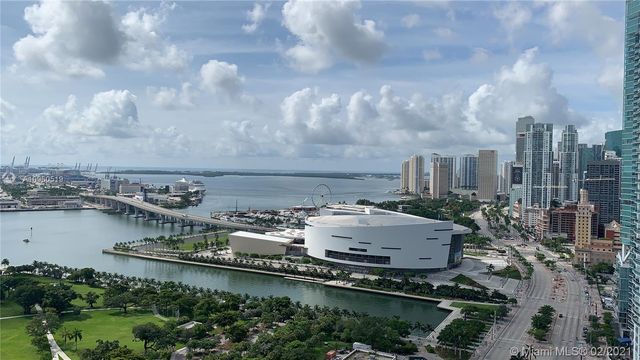 $535,000 | 1100 Biscayne Boulevard, Unit 2906, Miami, FL 33132