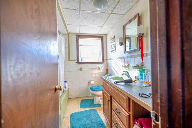 $860,000 | 192-196 Snell Street, Fall River, MA 02721