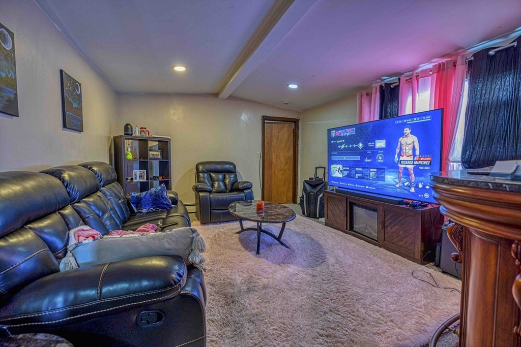 192-196 Snell Street Fall River, MA 02721 - Photo 24 of 34