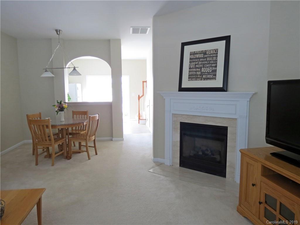 922 Copperstone Lane Fort Mill, SC 29708 - Photo 3 of 13