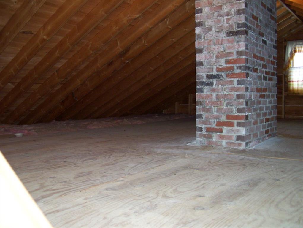 98 West Meadow Road Thomaston, ME 04861 - Photo 5 of 33 attic