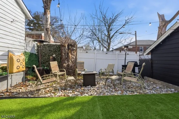 $600,000 | 819 Lyons Avenue, Irvington, NJ 07111