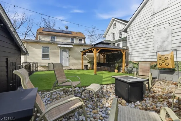 $600,000 | 819 Lyons Avenue, Irvington, NJ 07111