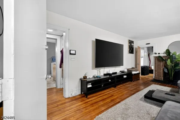 $600,000 | 819 Lyons Avenue, Irvington, NJ 07111