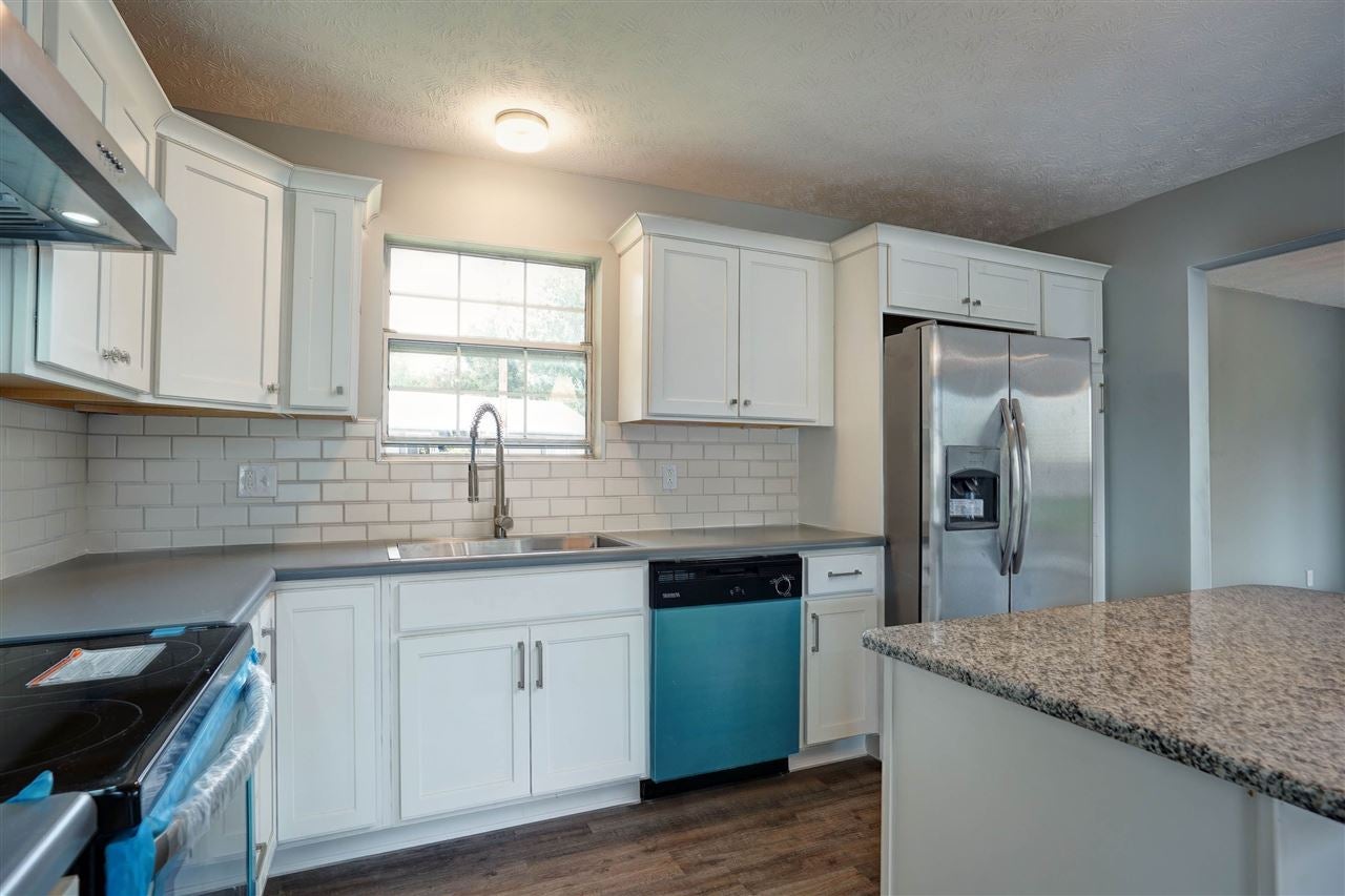 3 Russell Court Winfield, WV 25213 - Photo 9 of 27 Gallery Image 9