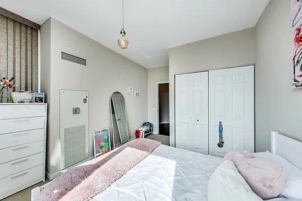 $459,900 | 757 North Orleans Street, Unit 909, Chicago, IL 60654