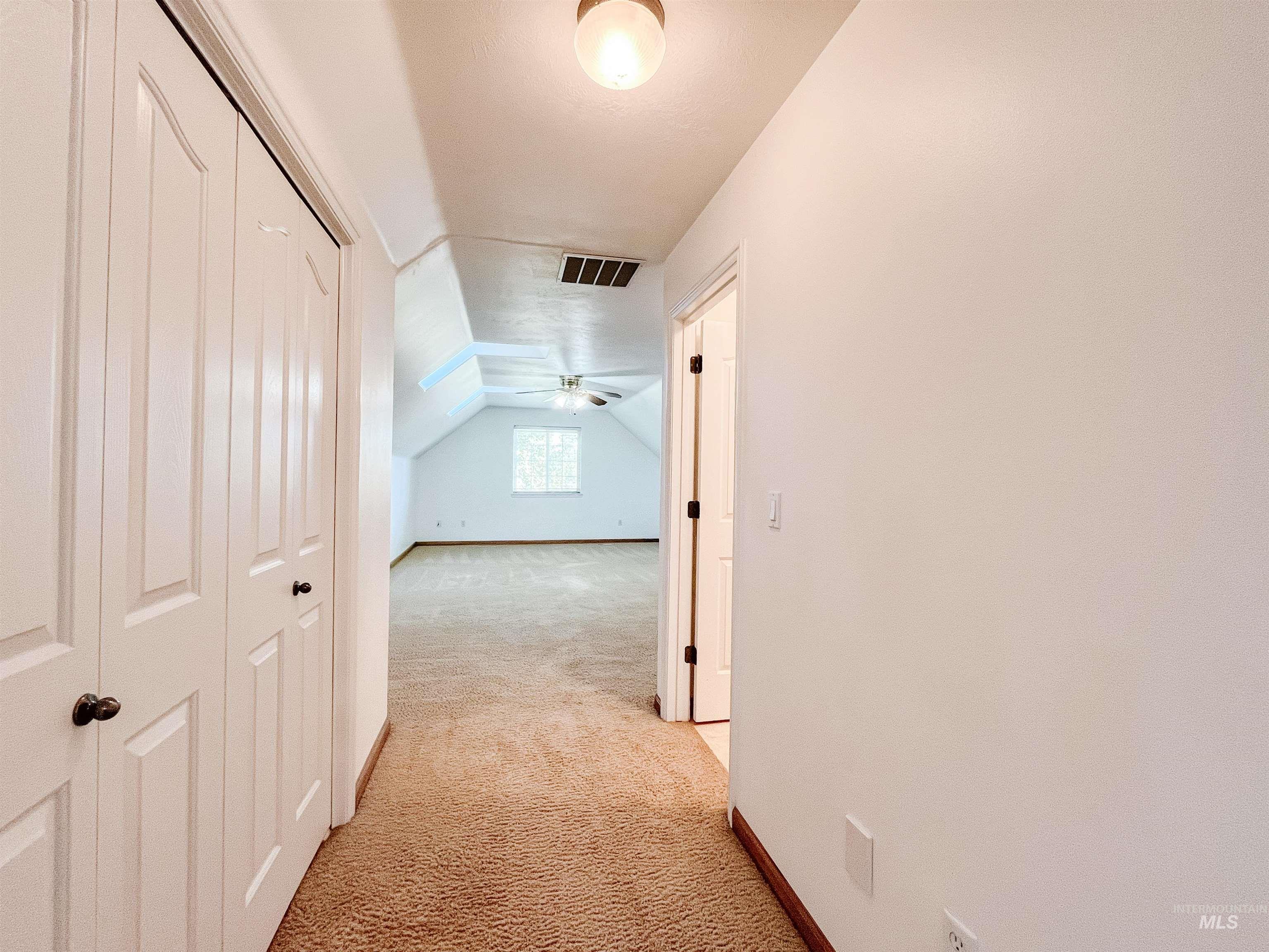 5231 North Morninggale Way Boise, ID 83713 - Photo 17 of 44