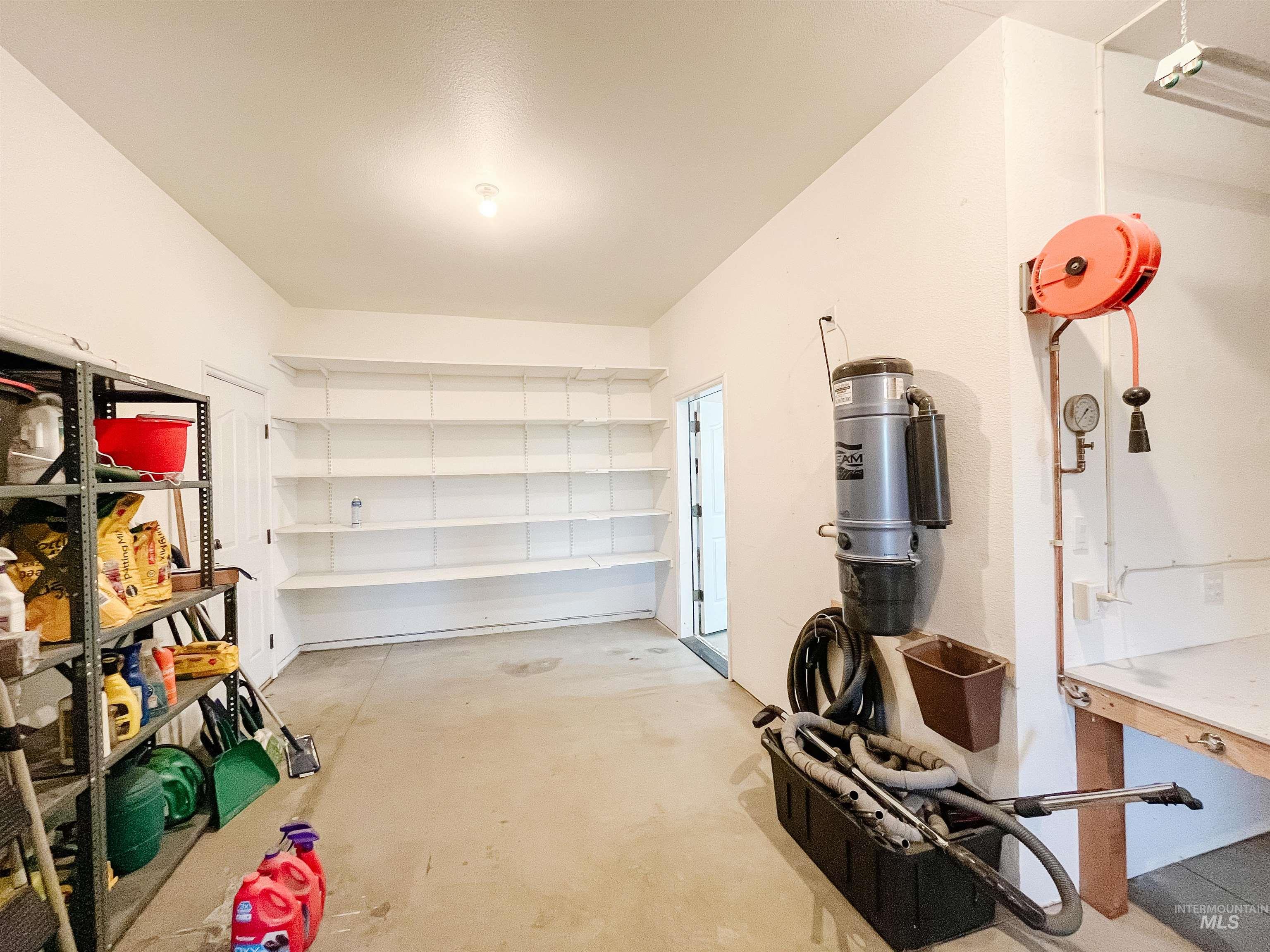 5231 North Morninggale Way Boise, ID 83713 - Photo 33 of 44 View of storage room