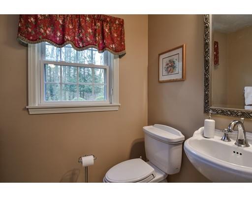 15 Gibbon Road Hopkinton, MA 01748 - Photo 17 of 30 Gallery Image 17