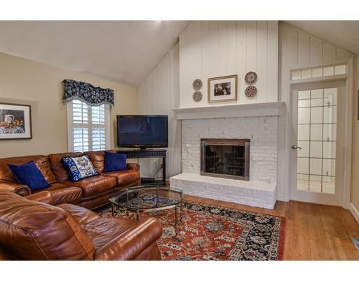 15 Gibbon Road Hopkinton, MA 01748 - Photo 8 of 30 Gallery Image 8