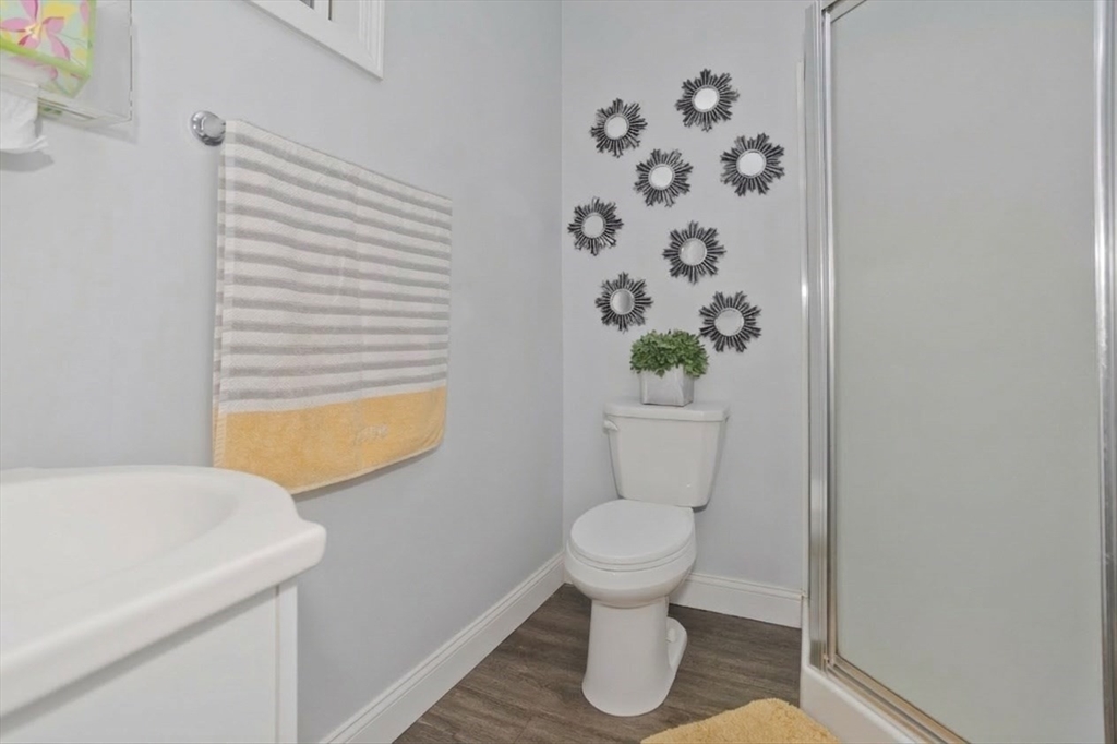 29 Eddywood Street Springfield, MA 01118 - Photo 20 of 41