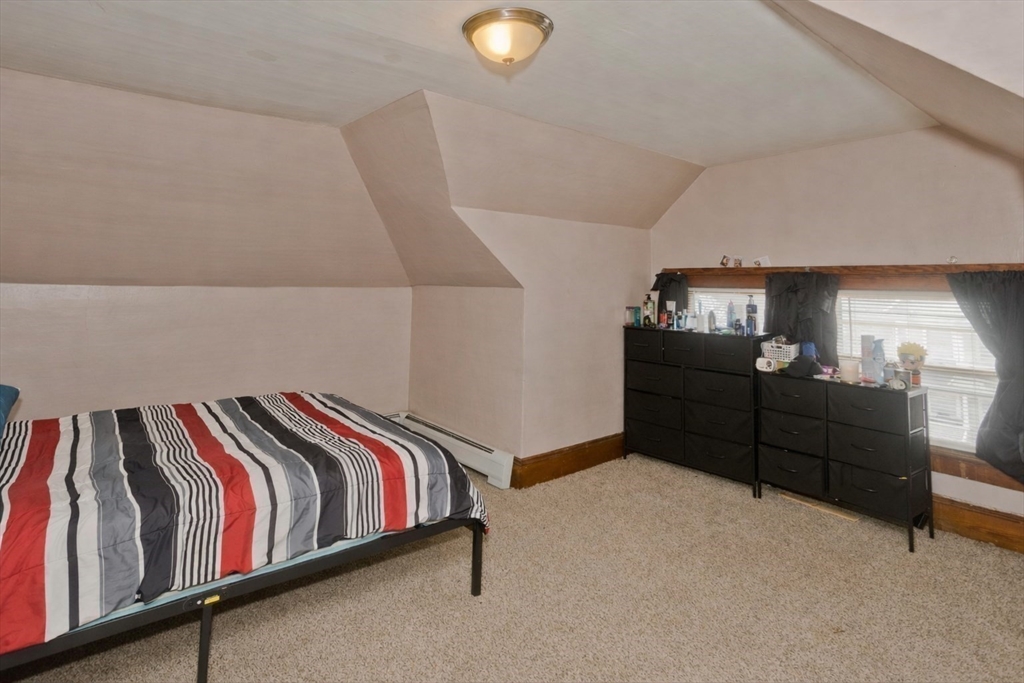 29 Eddywood Street Springfield, MA 01118 - Photo 31 of 41