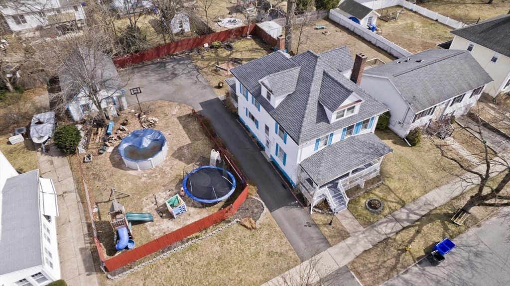 29 Eddywood Street Springfield, MA 01118 - Photo 4 of 41