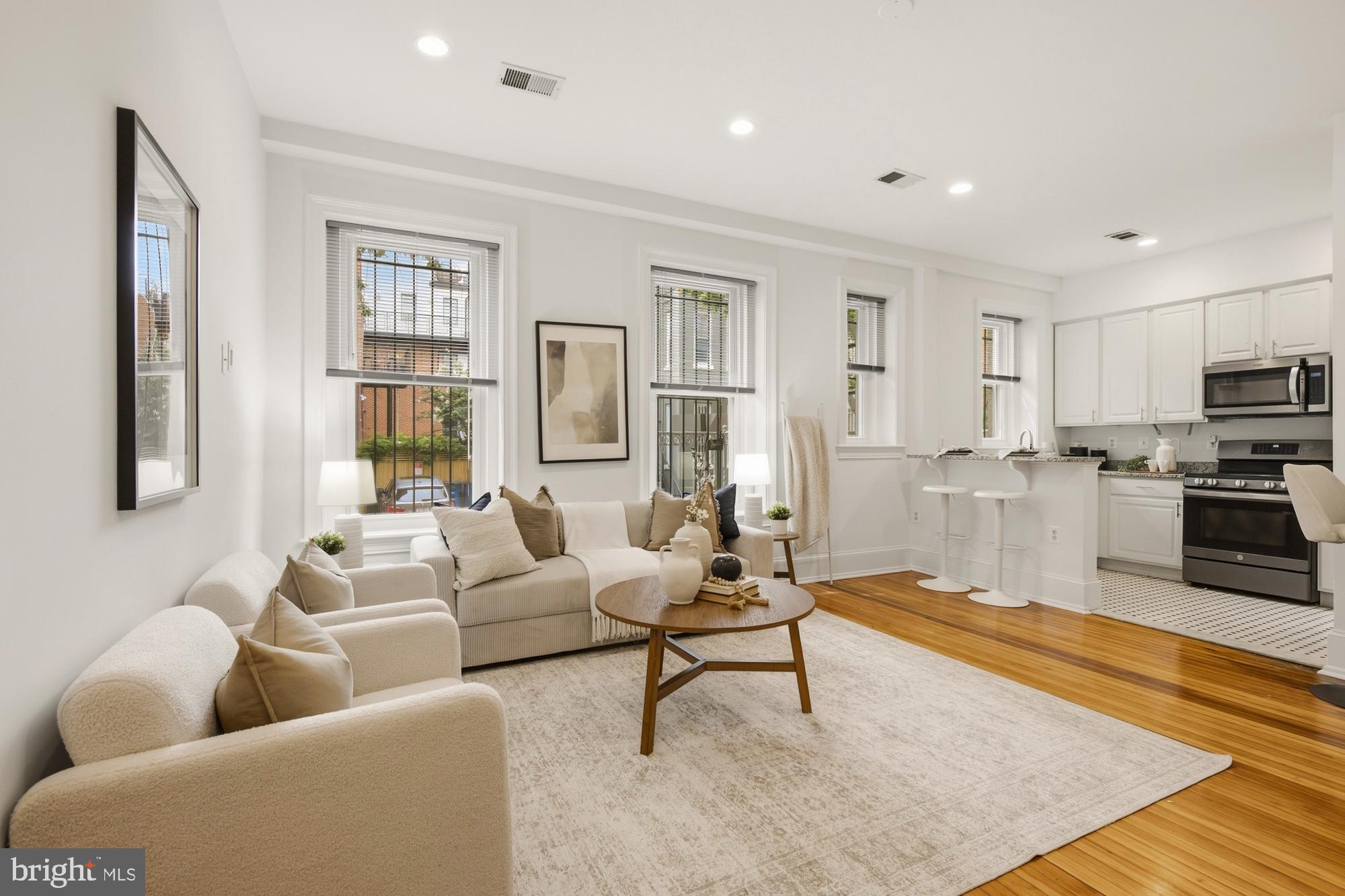 1423 R Street Northwest, Unit 102 Washington, DC 20009 - Photo 4 of 24 Gallery Image 4