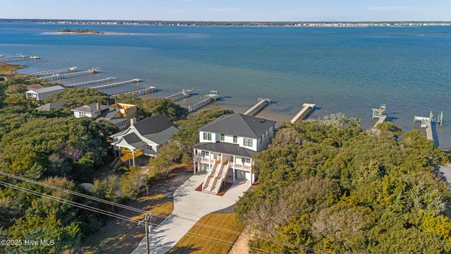 $2,790,000 | 3804 Emerald Drive, Unit E&W, Emerald Isle, NC 28594