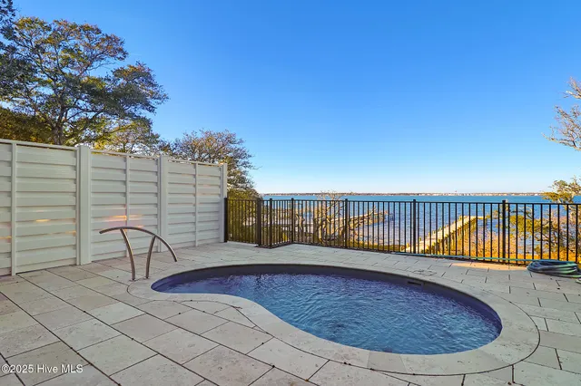 $2,790,000 | 3804 Emerald Drive, Unit E&W, Emerald Isle, NC 28594