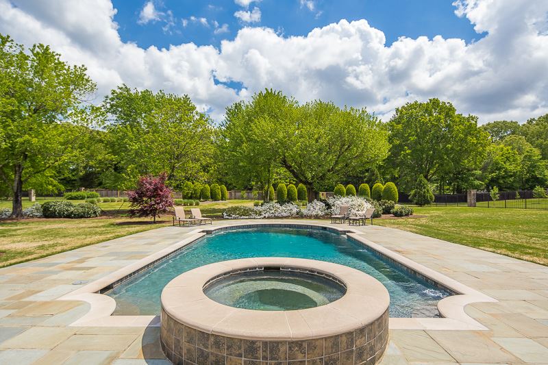 272 Dubray Manor Drive Collierville, TN 38017 - Photo 4 of 25