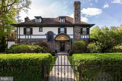 $1,399,000 | 130 Derwen Road, Bala Cynwyd, PA 19004
