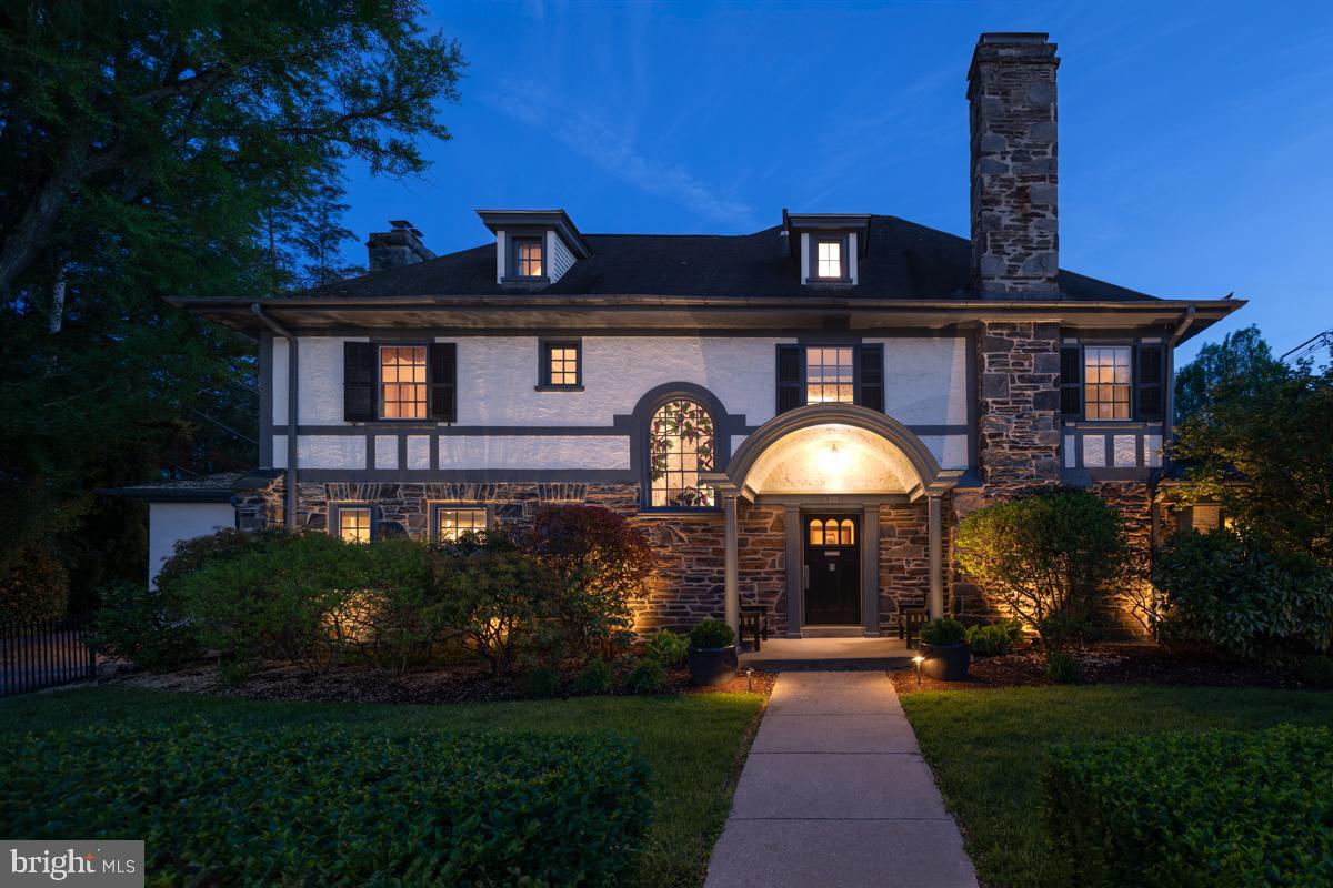 130 Derwen Road Bala Cynwyd, PA 19004 - Photo 2 of 54