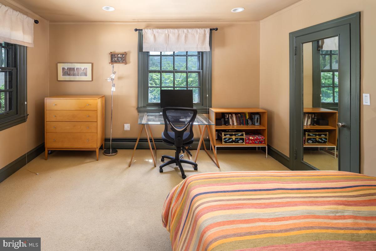 130 Derwen Road Bala Cynwyd, PA 19004 - Photo 35 of 54