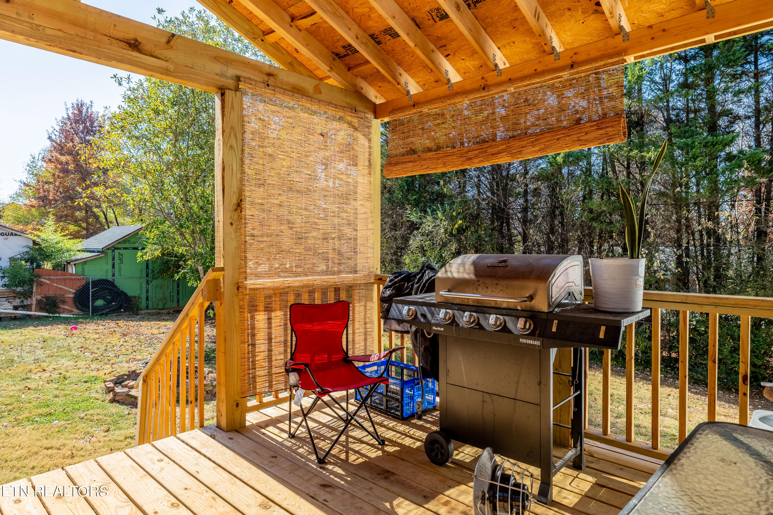 306 High Tower Road Maryville, TN 37804 - Photo 24 of 27 back deck
