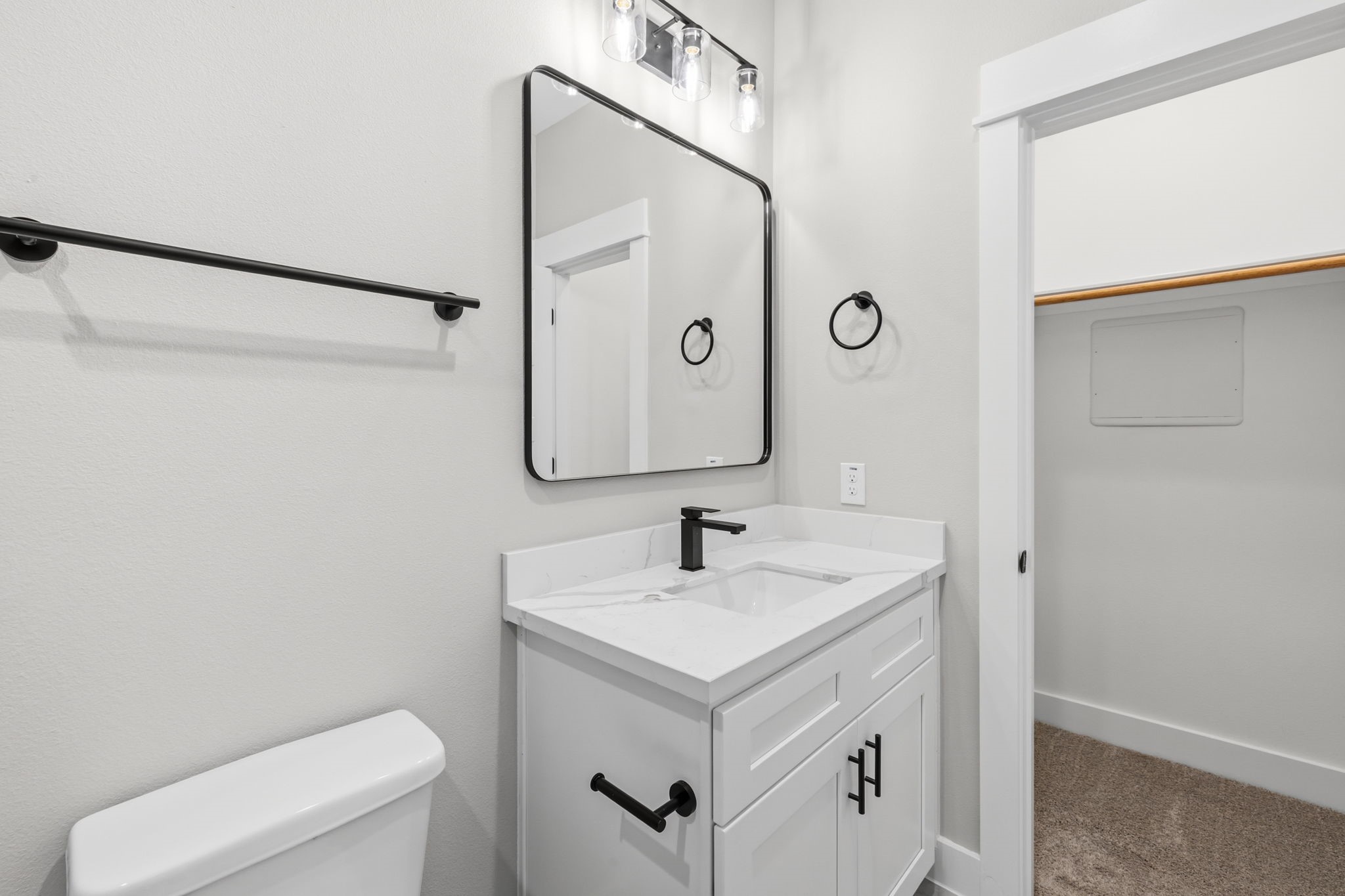 719 Thornton Road, Unit D Houston, TX 77018 - Photo 41 of 50