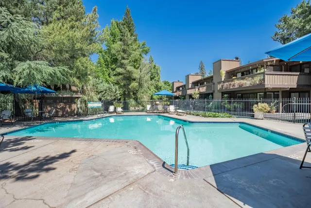 $215,000 | 2424 Larkspur Lane, Unit 216, Sacramento, CA 95825