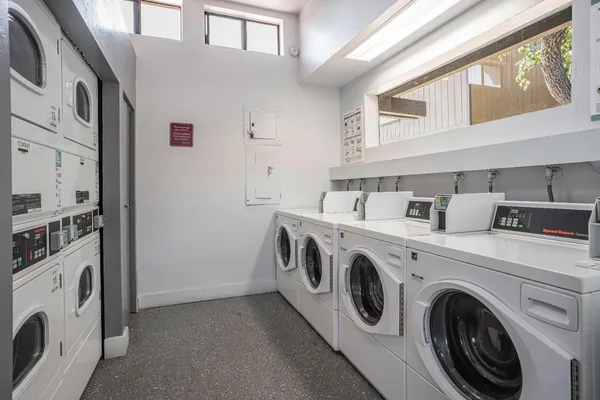 $199,000 | 2424 Larkspur Lane, Unit 216, Sacramento, CA 95825