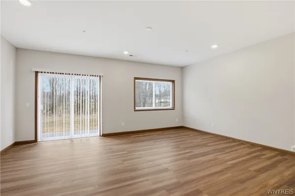 $2,210 | 1130 Orchard Park Road, West Seneca, NY 14224