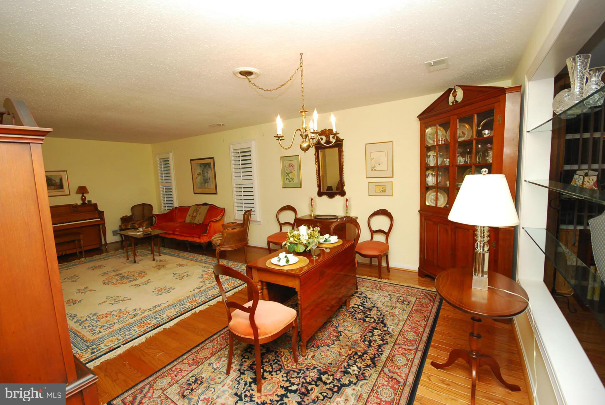 2555 Golfers Ridge Road Annapolis, MD 21401 - Photo 5 of 17 Interior (General)