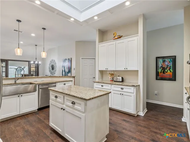 $695,000 | 1832 Sunnybrook Drive, New Braunfels, TX 78130