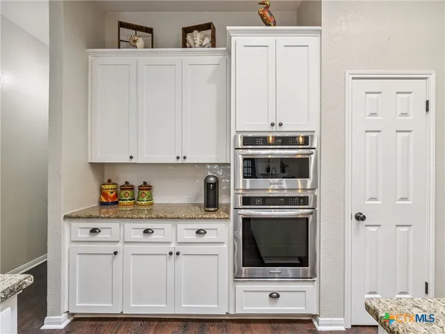 $695,000 | 1832 Sunnybrook Drive, New Braunfels, TX 78130