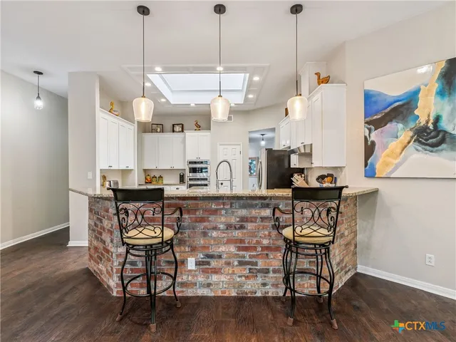 $695,000 | 1832 Sunnybrook Drive, New Braunfels, TX 78130